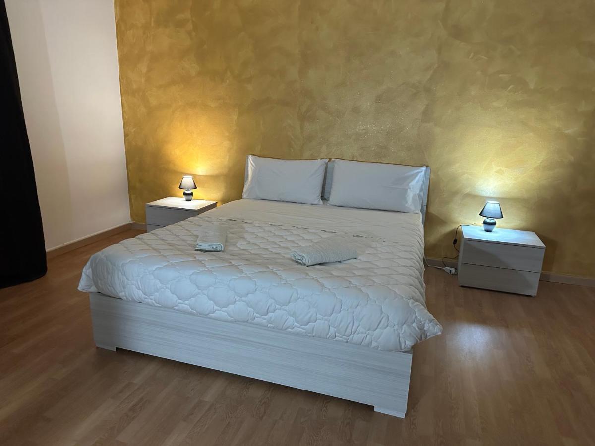 Leone D'Oro 2 - Milano Street Hotel Mestre Eksteriør billede