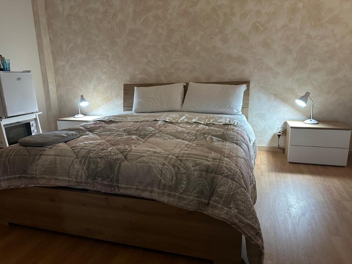 Leone D'Oro 2 - Milano Street Hotel Mestre Eksteriør billede